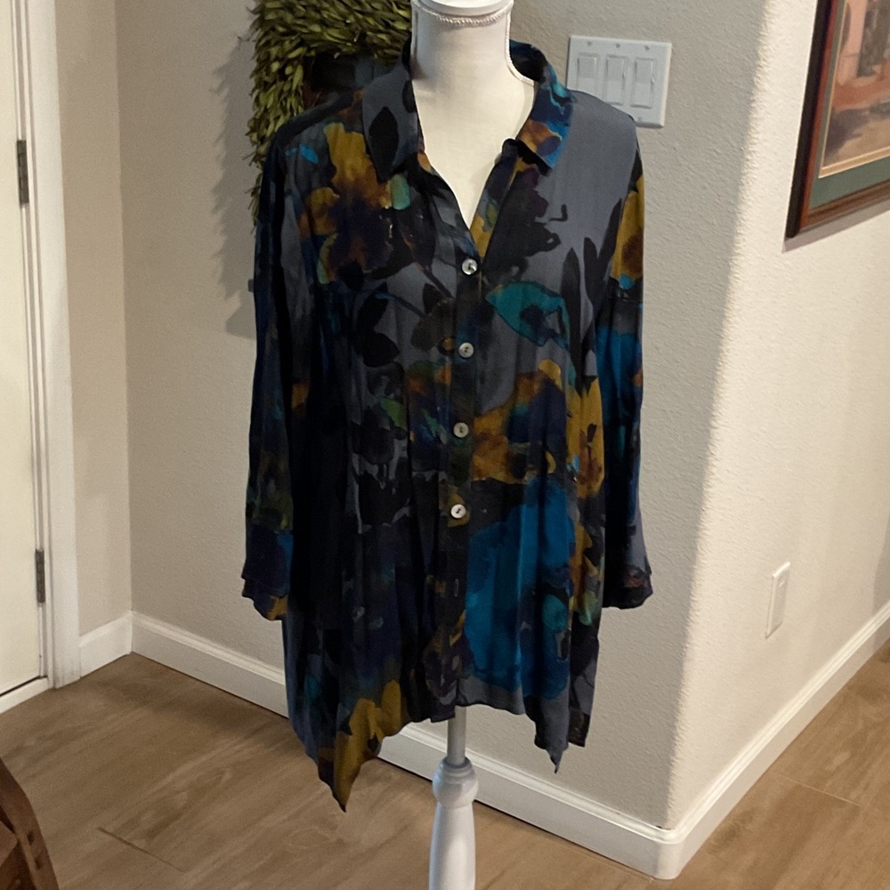 Habitat Multicolor Floral Blouse